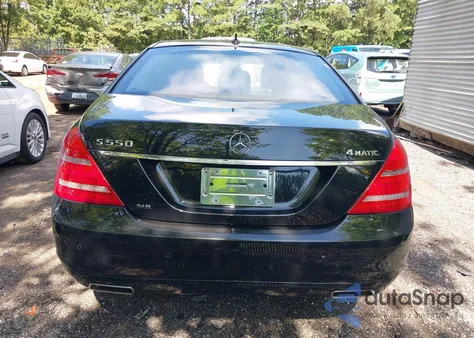 2013 Mercedes-Benz S 550 4Matic from USA, damaged, VIN WDDNG9EB8DA515964